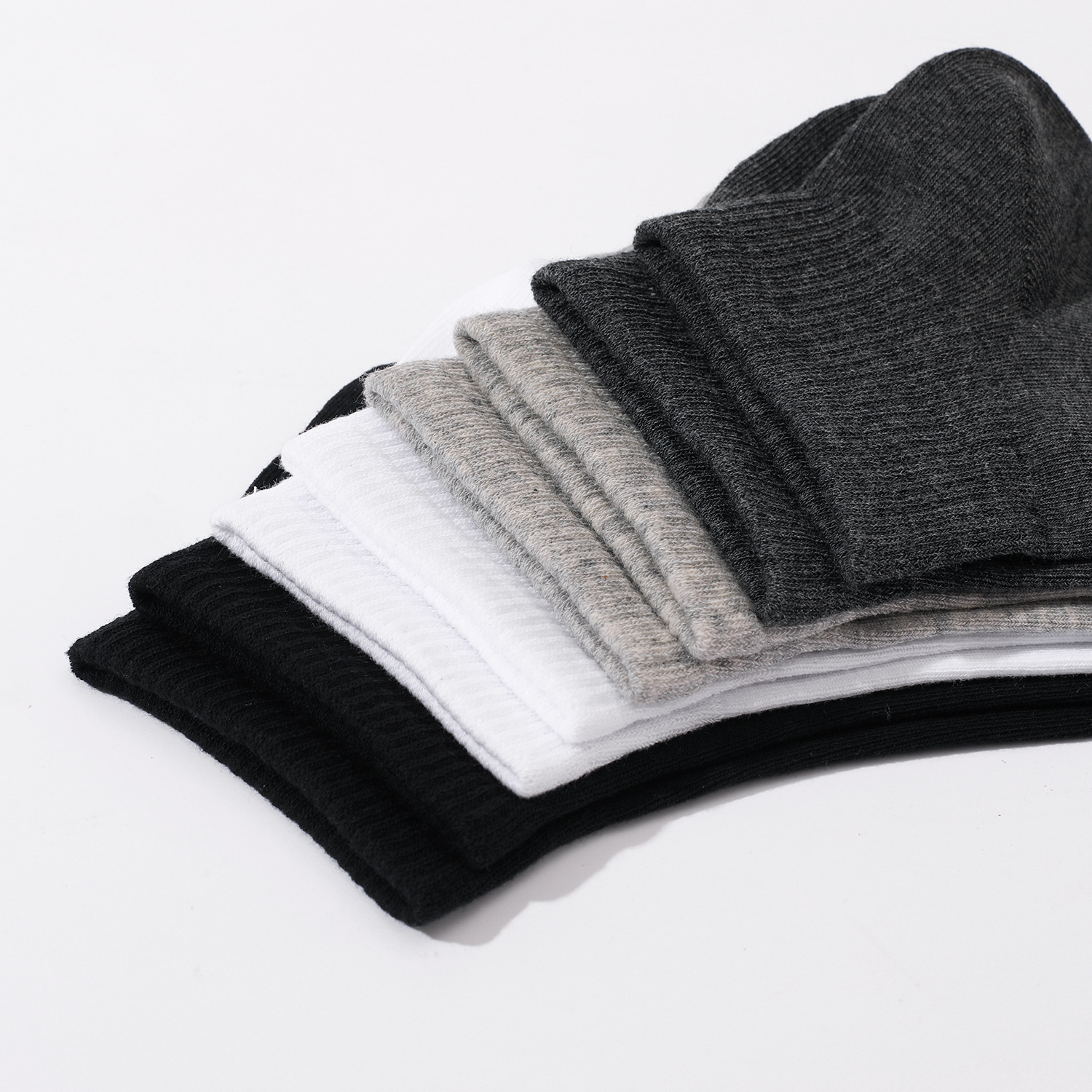 Men's season boat socks, black shallow-mouthed short socks, anti-odor and sweat-absorbing sports business invisible socks, trendy heel socks