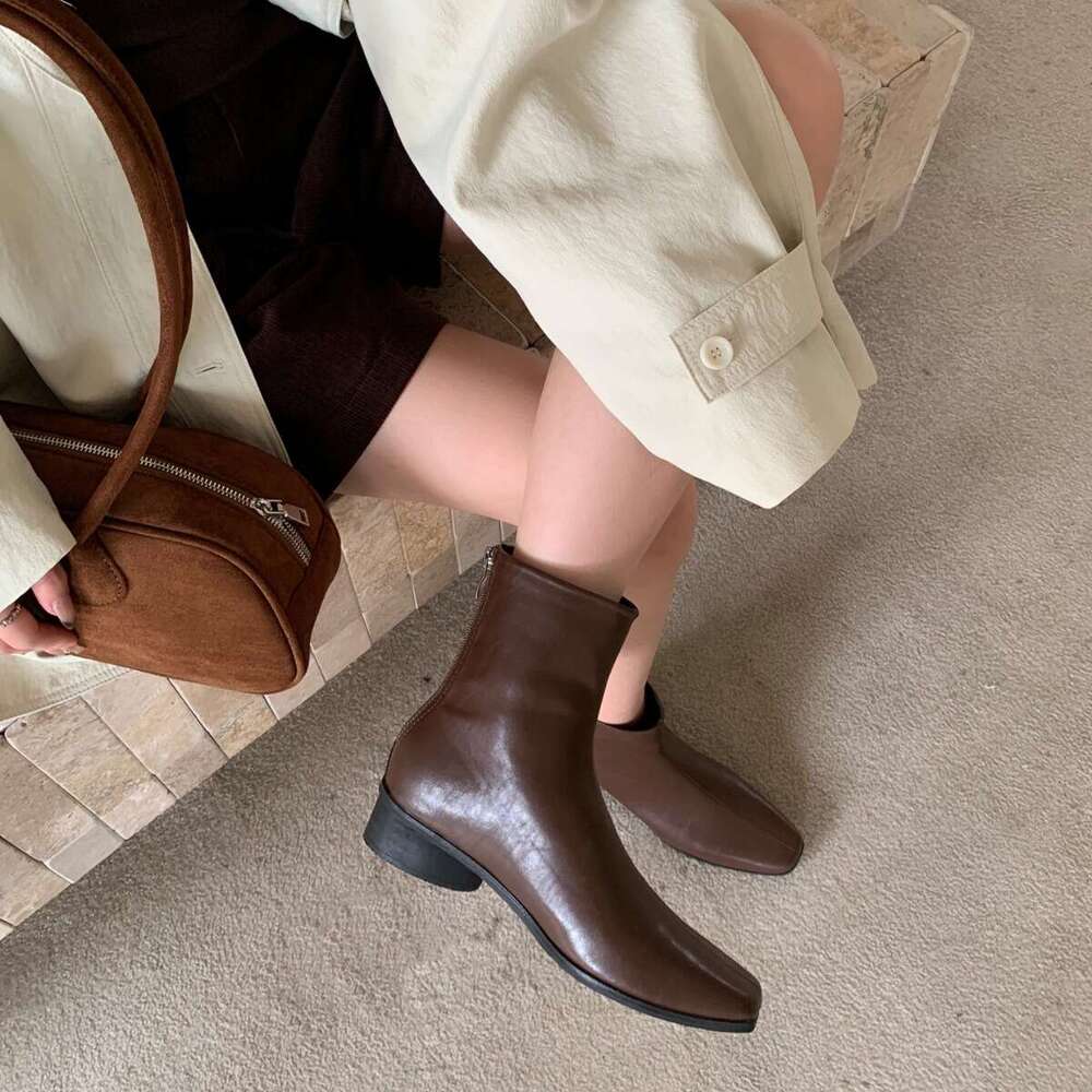 2025 Autumn New Women's Designer Shoe - Korean Style Fashionable Short Boots, Square Toe Slim Thick Low Heel with Convenient Back Zipper
