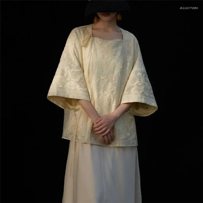 Women's Jackets 2025 Summer Retro Solid Embroidery Jacket Women High-end Square Neck Female Clothing Chinese Style Loose Lace-up Coat