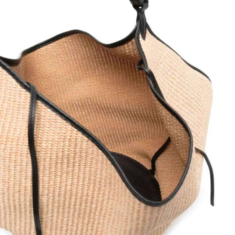 Designer Bags Summer Beach Handbag Fashion Shoulder Straw Tote 2025 New Large Capacity Underarm Travel Woven Bag Hot Selling