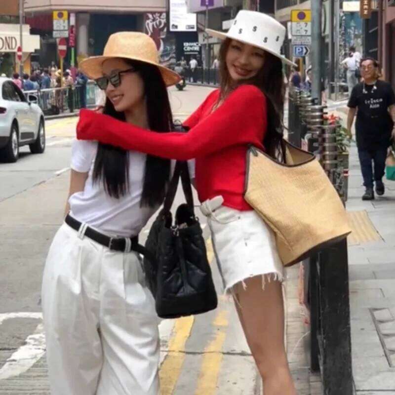 Designer Bags Summer Beach Handbag Fashion Shoulder Straw Tote 2025 New Large Capacity Underarm Travel Woven Bag Hot Selling