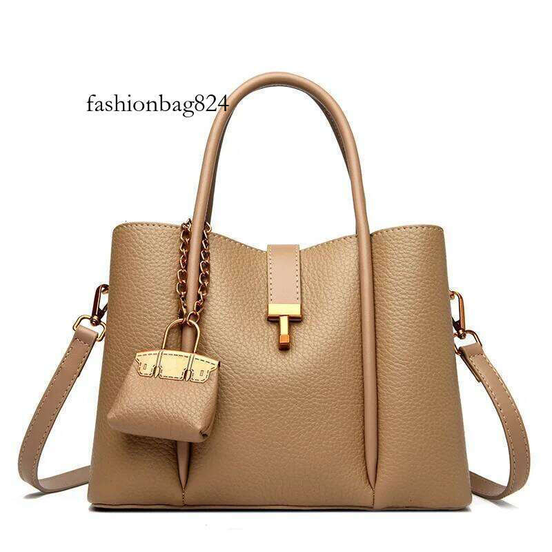 High Quality Soft Leather Shoulder Crossbody Bags For Women Large Capacity Bag Brand Designer Casual Handbag Sac A Main