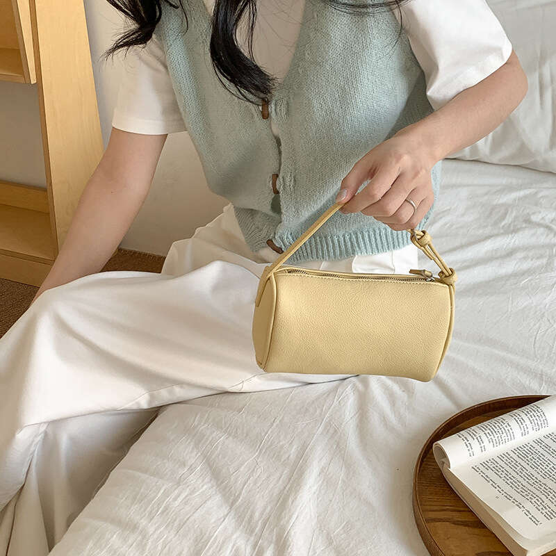 Korean Version Niche Design Mini Simple Crossbody Cylinder Small Bag New Minimalist Style Lychee Pattern Handbag For Women B5