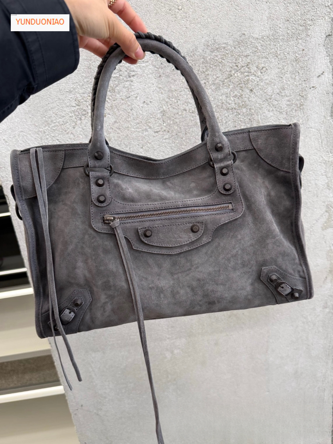 New luxury handbag autumn and winter designer bag new rivet motorcycle bag spicy girl large capacity women's shoulder crossbody bag