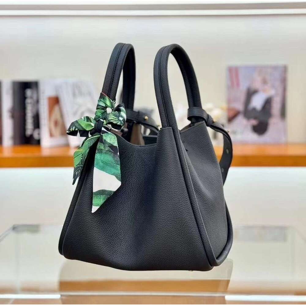 Same Style Bucket Vegetable Basket Top Layer Cowhide 25 New Large Capacity Single Shoulder Crossbody Handbag Women's Bag