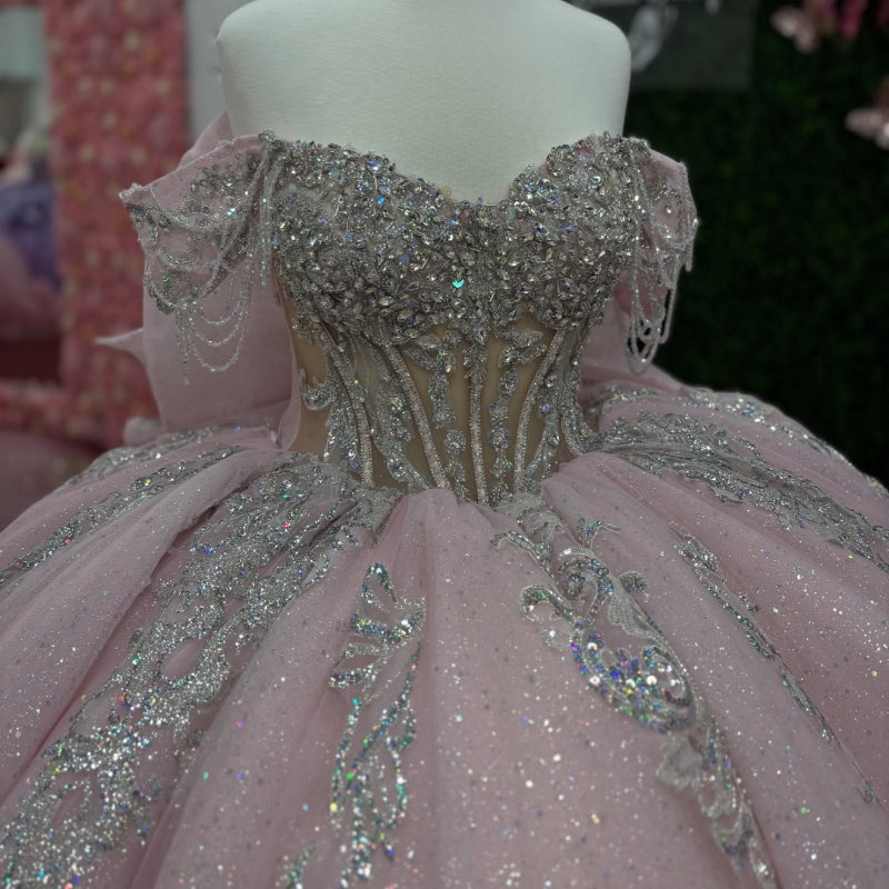Light Pink Shiny Quinceanera Dresses Off The Shoulder Sequin Applique Lace Beading Crystal Bow Tull Corset Party Birthday Sweet 16 Dres Vestidos 15 De