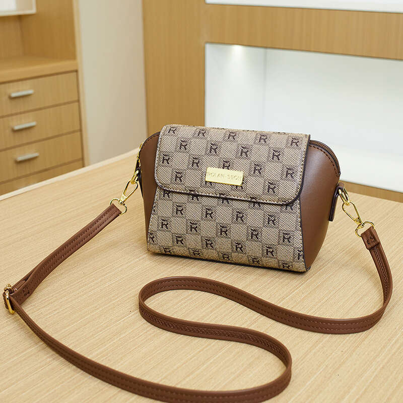 Shell Women's New 2025 Full Letter Print Phone Single Shoulder Crossbody Large Capacity Mom Bag