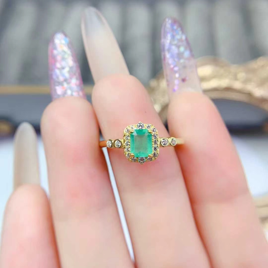 vintage design 925 silver gemstone ring natural emerald jewelry 4mm*5mm Colombian emerald jewelry with certificate