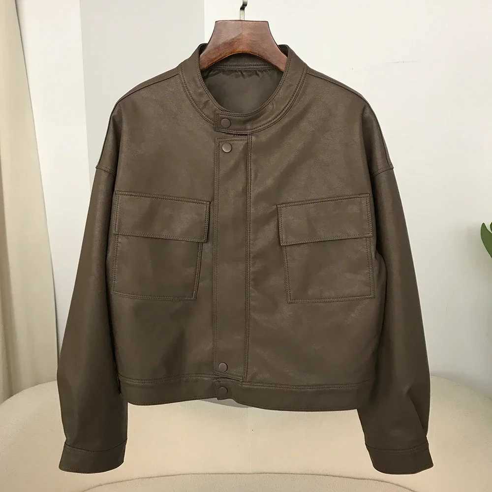Autumn Leather Coat with Pockets Biker Jacket Women Ladies Vintage Solid Short Bomber Outerwear Retro New Spring AutumnT251017