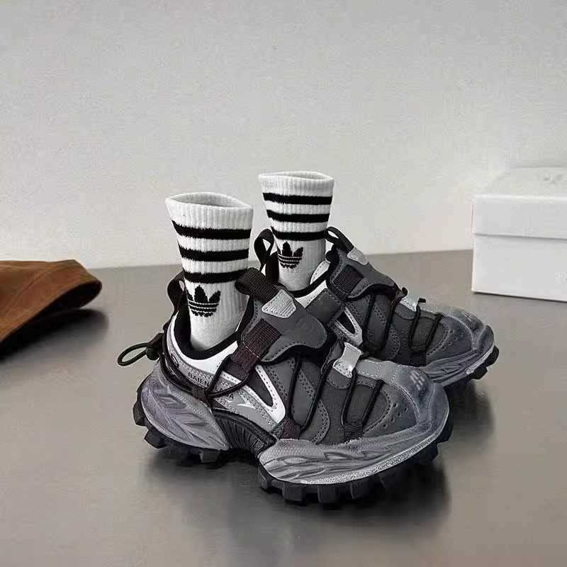 Childrens Sports Shoes 2025 Spring and Autumn New Boys Dad Shoes Trendy Brand Big Kids Girls Casual Shoes Breathable Single Shoes W251017