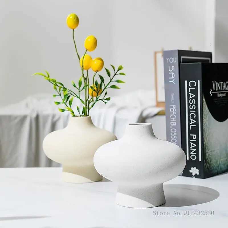 Nordic Creative Ceramic Irregular Shape Vase Dining Table Living Room Bedroom Office Decor Accessories Crafts Flower Ware 1Pc C251017