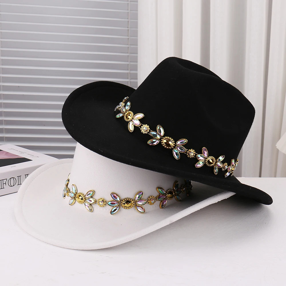 Fashionable Gold Chain Decorated Casual Breathable Single Color Versatile Simple Style Cowboy Hat for Women 251015