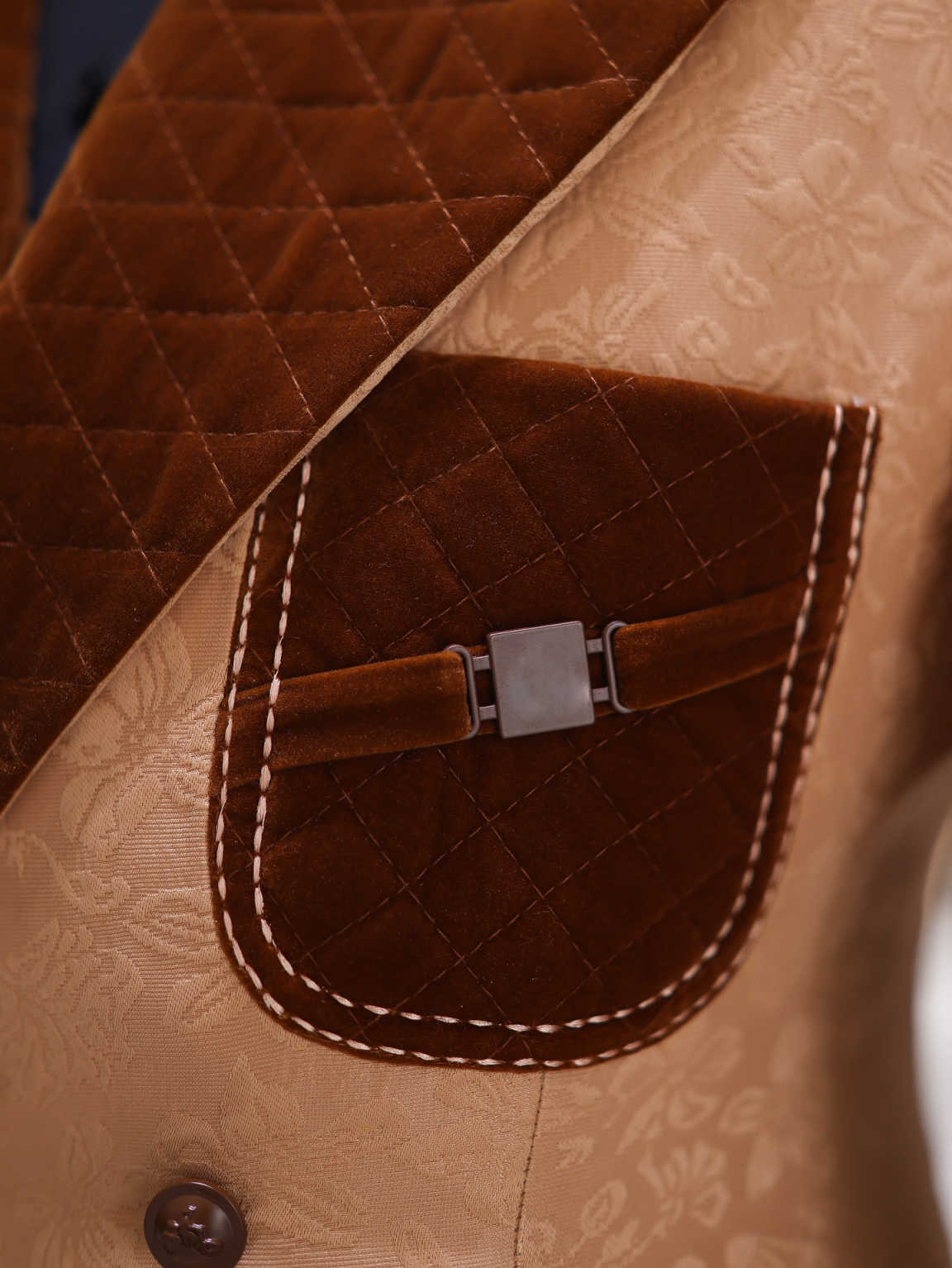 Stylish Men's Jacquard Suits Double Breasted Peaked Lapel Pant Sets Formal Tuxedos For Wedding Party Customized 2 Piece