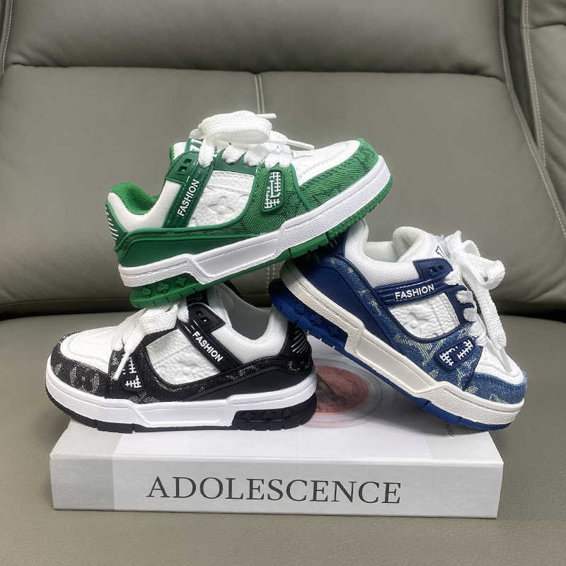 Childrens shoes versatile and comfortable casual shoes for parentchild boys 2025 Spring and Autumn lightweight sports shoes for girls a W251017