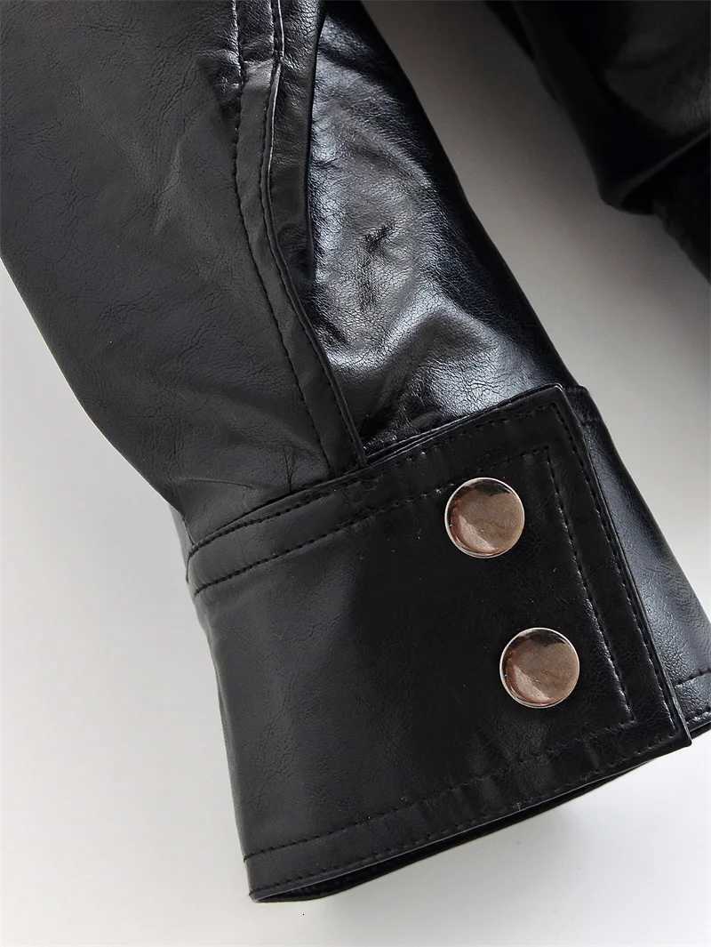 Womens Coat 2025 Autumn New Style Black Longsleeve Synthetic Faux Leather Shiny Motorcycle Jacket Casual Fashion PersonalityT251017