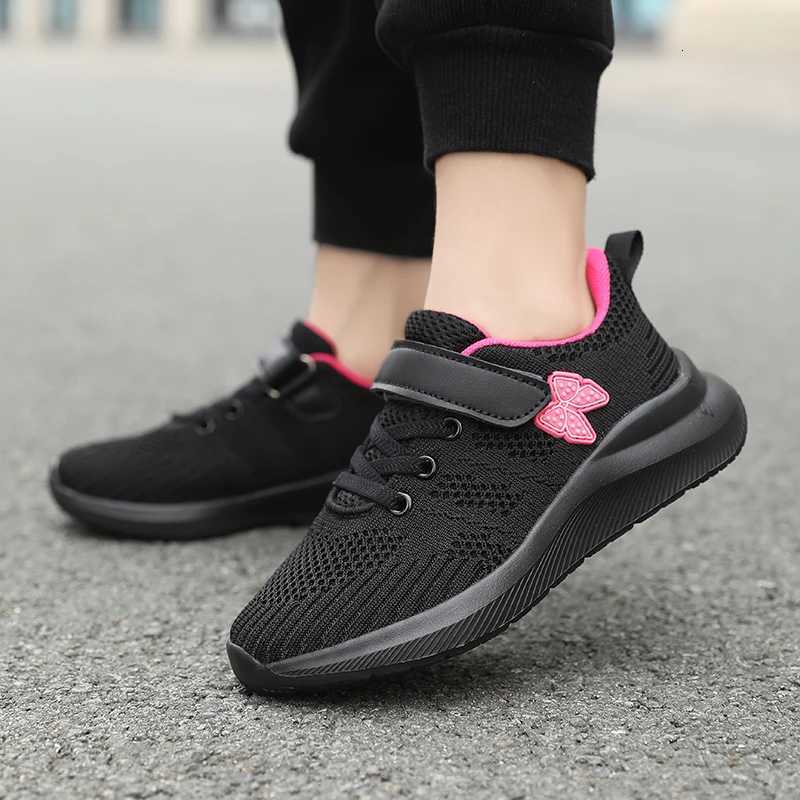 Kids Shoes Girls Casual Shoes Light Mesh Sport Soft Soled Outdoor Children Autumn Tenis Cute Cartoon Female Running SneakersT251017