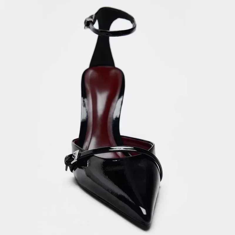 Sexy Ankle Strap Thin High Heels Women Summer Patent Leather Luxury Banquet Wedding Shoe Elegant Pointed Toe High Heeled Sandals Z251015