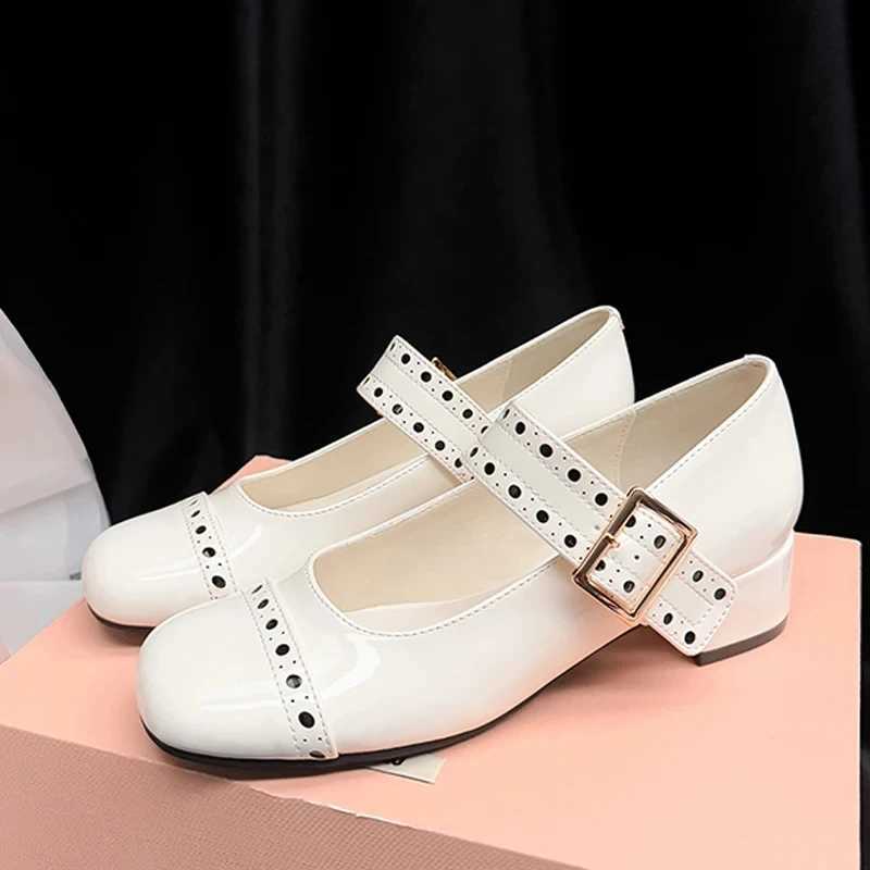 High Quality Patent Leather Woman Pumps Mary Jane Shoes Japanese Style Lolita Ankle Buckle Square Toe High Heels Zapatos Mujer Z251015