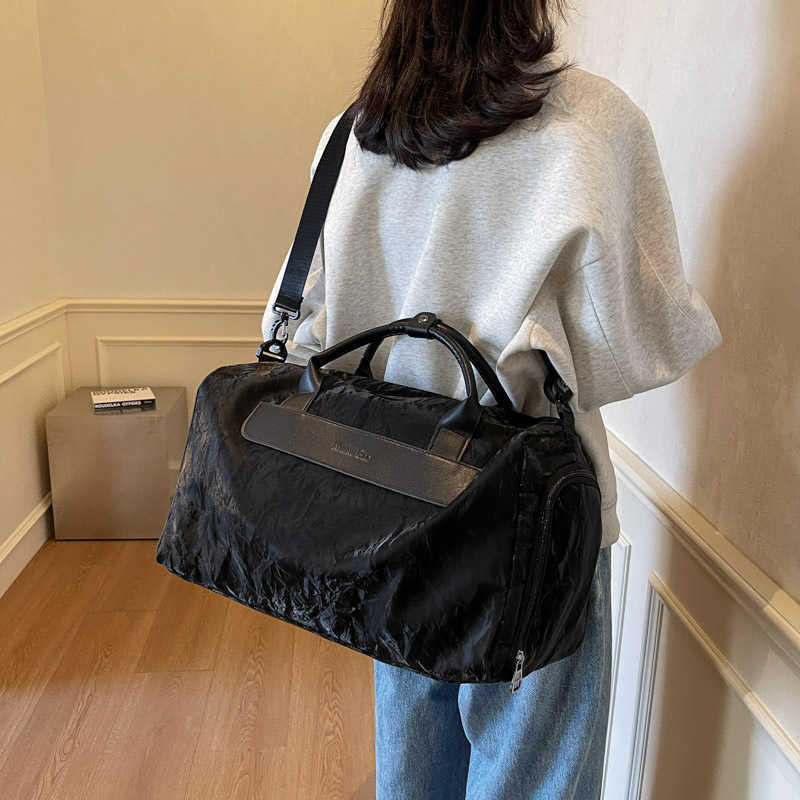 New Fashion Single Shoulder Travel Bag Outdoor Dry Wet Separation Sports Handbag Large Capacity Lightweight Yoga Fitness Bag 250415