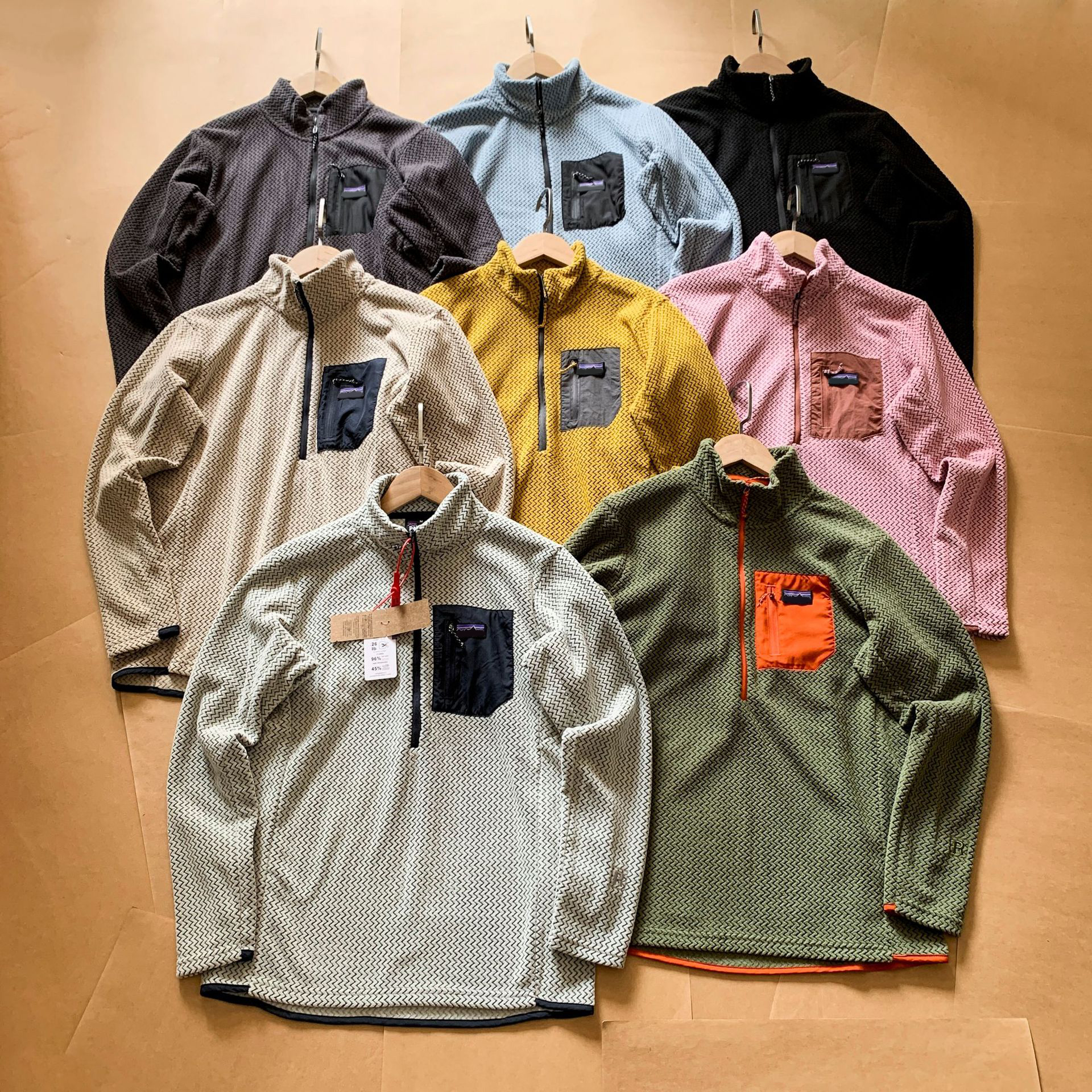 Men's Women's Designer Sweatwears Quarter-Zip Fleece Jacket Lightweight Thermal Mid-Layer for Outdoor Hiking & Casual Wear