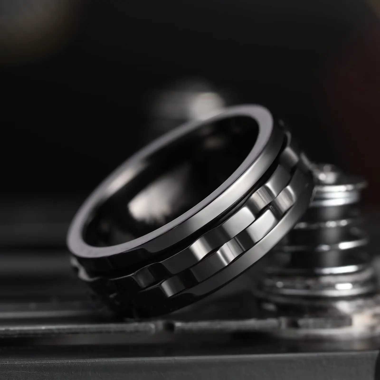 Fashion Punk Style Gear Rotating Anxiety Fidget Ring Titanium Steel Chain Spinner Rings For Men Rock Biker Wedding Party Jewelry Z251017