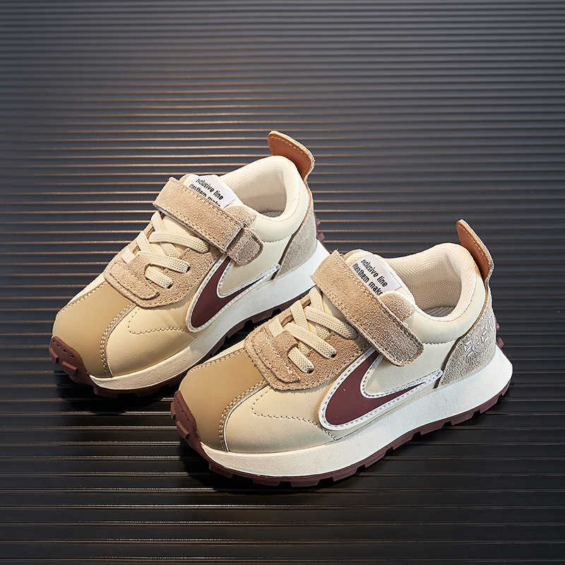 Genuine Leather Childrens Forrest Gump Shoes Girls Shoes 2023 New Autumn Winter Fleece Boys Sneakers Dad Shoes Cotton Shoes W251017