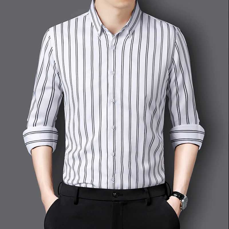 Fashion Stripe Stretch Mens Shirts Long Sleeve New AntiWrinkle Dress Shirts Male Button Slim Social Business Casual Shirt J251017