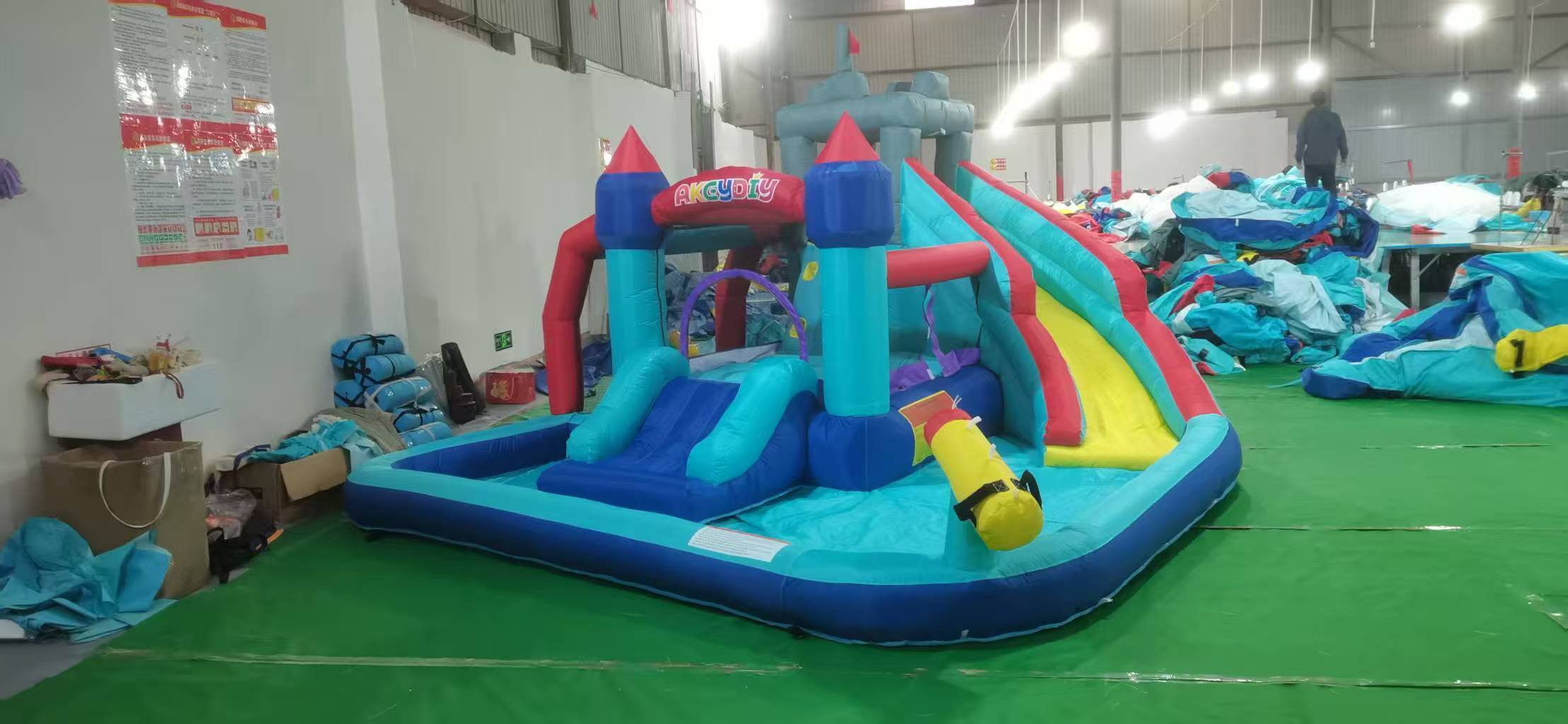 Theme-style inflatable slide Professionally customized inflatable slide