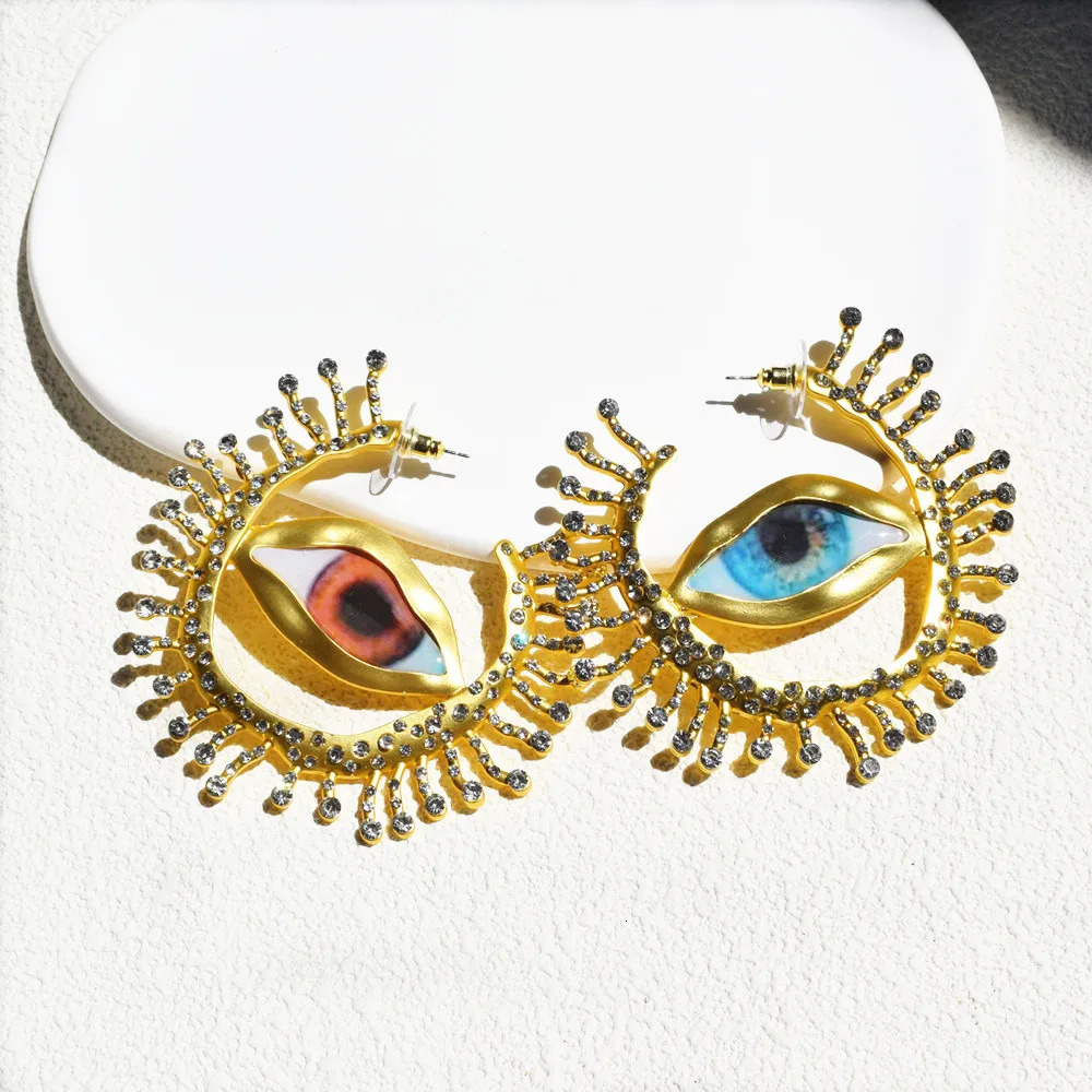 Exaggerated Baroque Style Alloy Big Eyes Hoop Earrings For Women Fashion Jewelry Vintage Ethnic Ears Accessories Arrival 251016