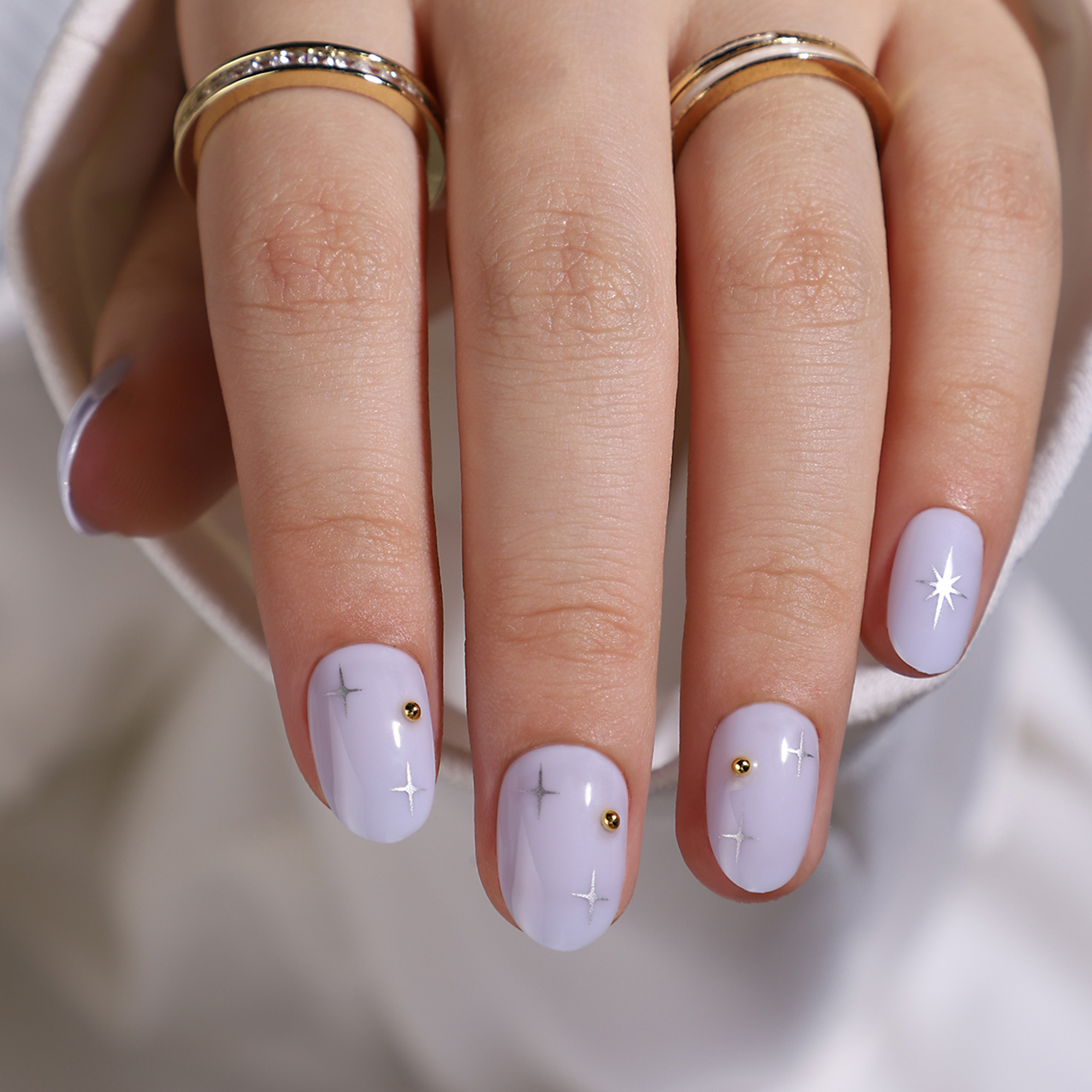 32Pcs Stiletto Press on Nails Glitter Almond False Nails French Tip Fake Nails with Glue Detachable Full Cover Acrylic Nail Tips