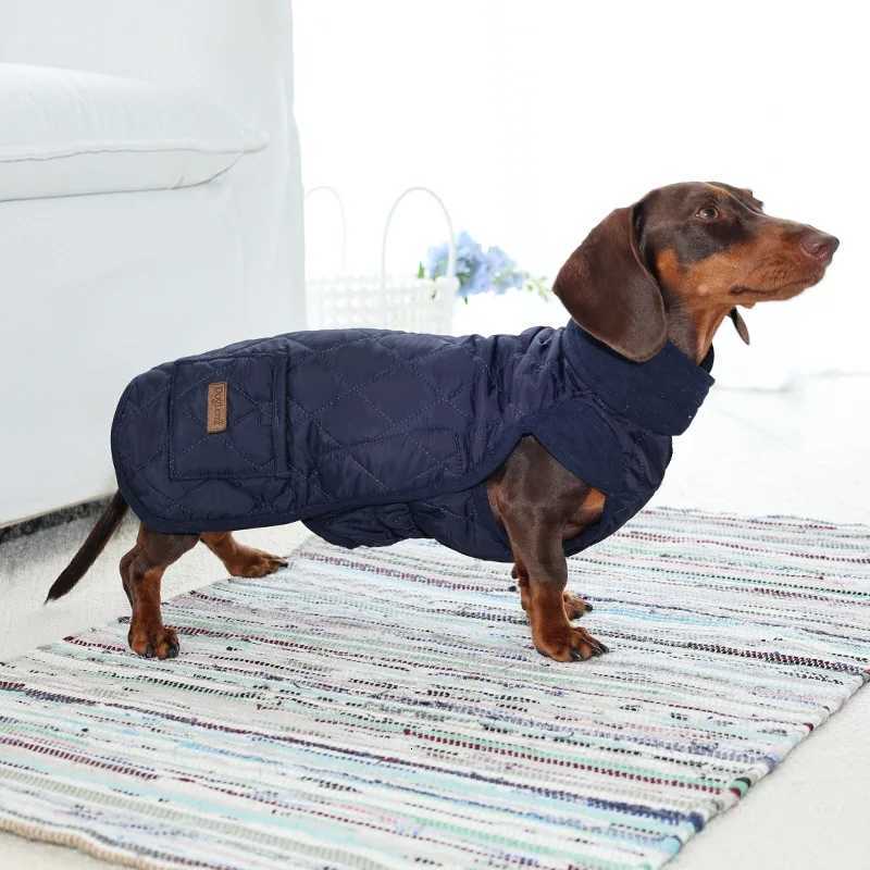 Pet Clothes New Winter Dog Clothes Dachshund Dog Clothes Warm Thickened Casual Dog Outing Vest Cotton ClothesW251017