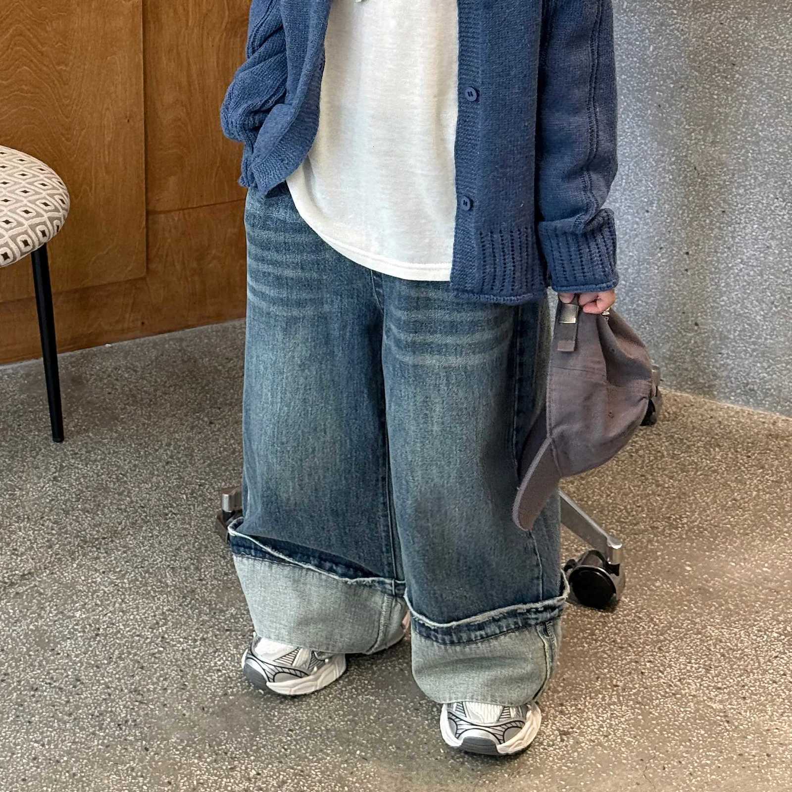 Children Clothing Boys Fashion Retro All Match Straight Leg Jeans 2025 Autumn New Boys Korean Style Simple and Loose JeansT251017
