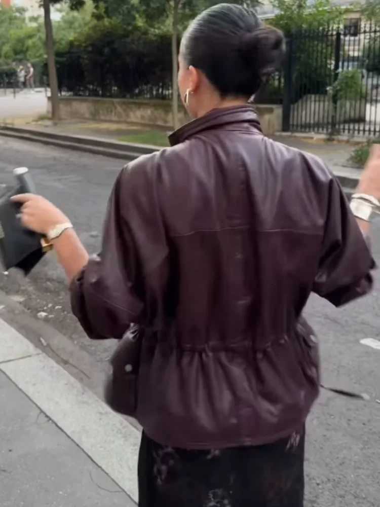 Retro PU Leather Stand Collar Jacket Women Fashion Wine Single Breasted Waistcinching Jackets Lady 2025 Chic Street OutwearsT251017