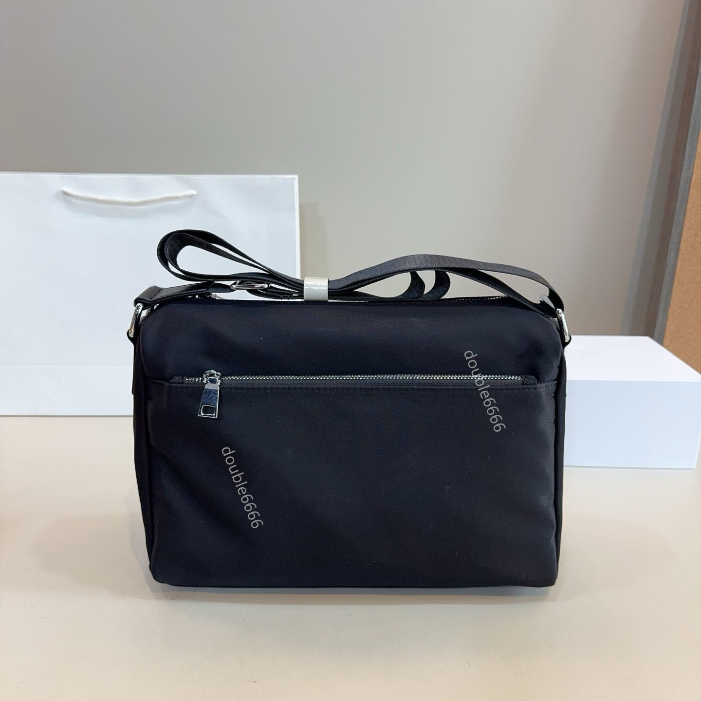 designer Flip cover men and women messenger bag nylon Premium Shoulder Bag man Commuter leisure outdoor bag wallet Phone bag chest bag postman bag crossbody bag