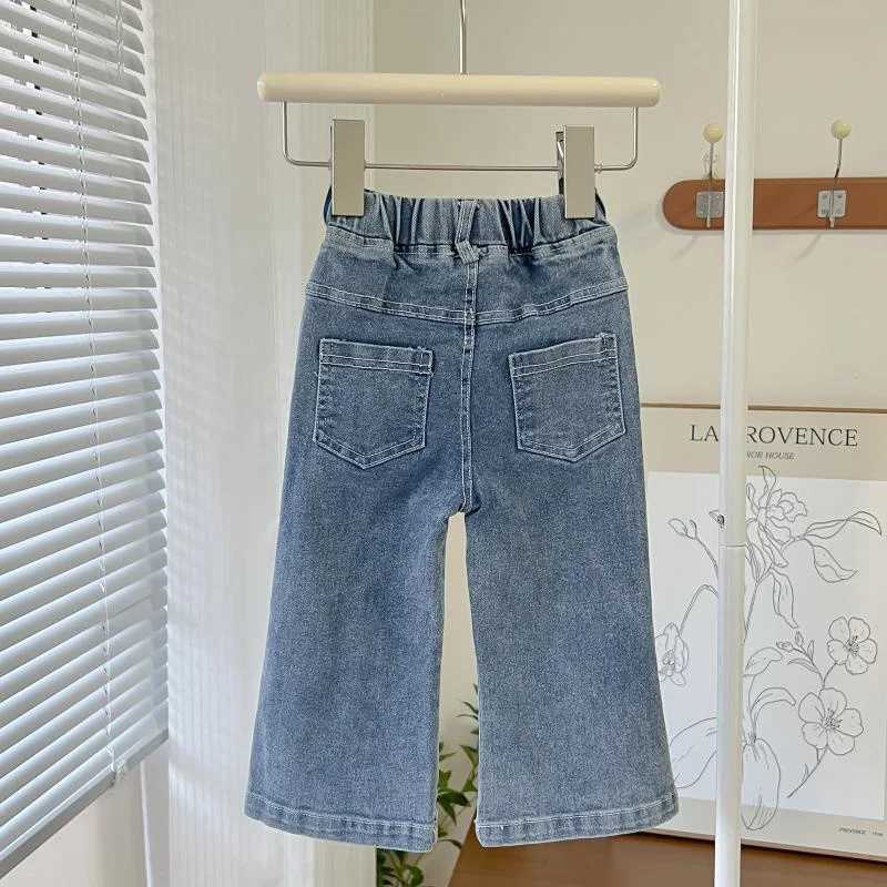 Baby Girls Jeans Kids Autumn Loose long Pants New Childrens Straight Wideleg Trousers Toddler Fashion Spring Casual ClothingT251017
