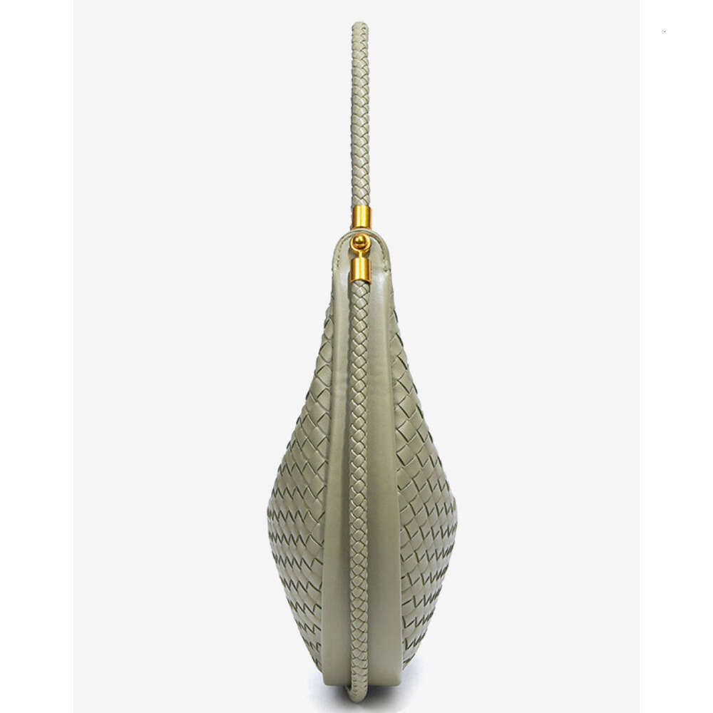 New French Style High-End Hand-Woven Light Luxury Simple Shoulder Underarm Crescent Bag Commuting Versatile Handbag