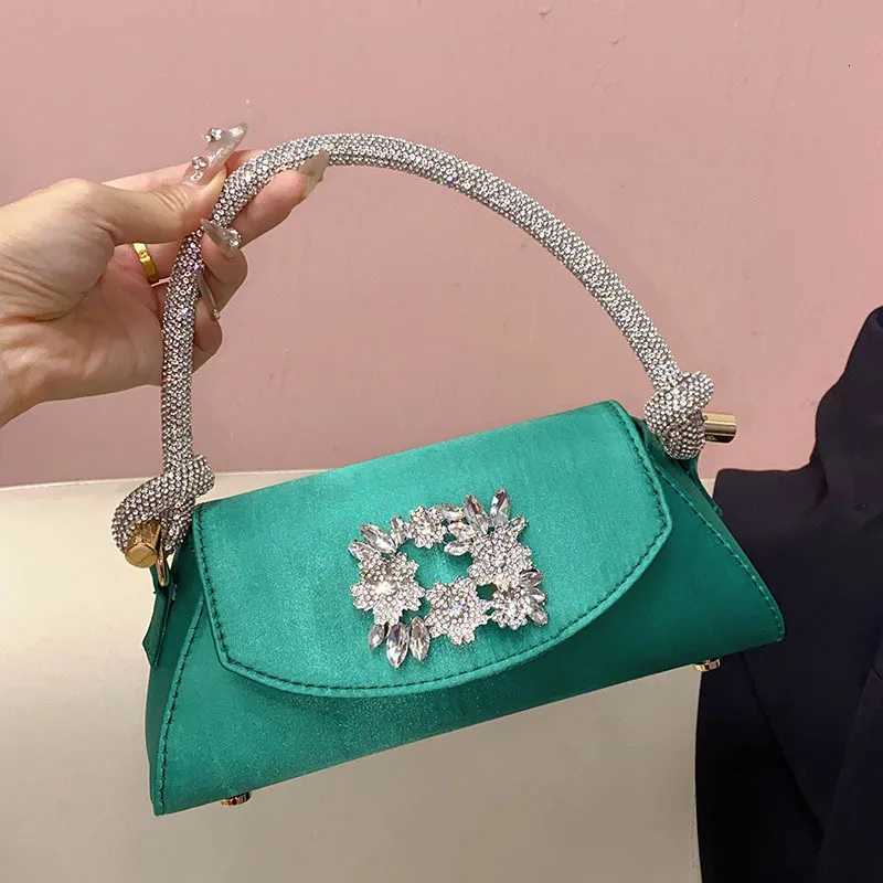 Water Diamond Flower Crescent Trapezoidal Square Buckle Handbag Banquet Silk Satin Small Square Bag Z251017