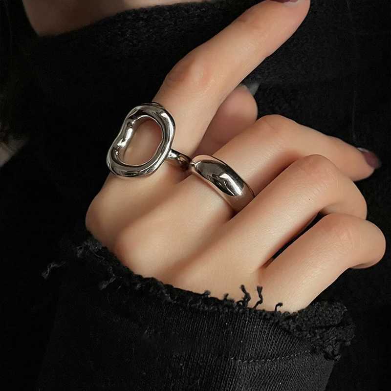 Stainless Steel Simple Hollow Rings for Women Geometric Fashion Smiple Open Handmade Allergy Party Jewelry Gifts 2023 NewW251017