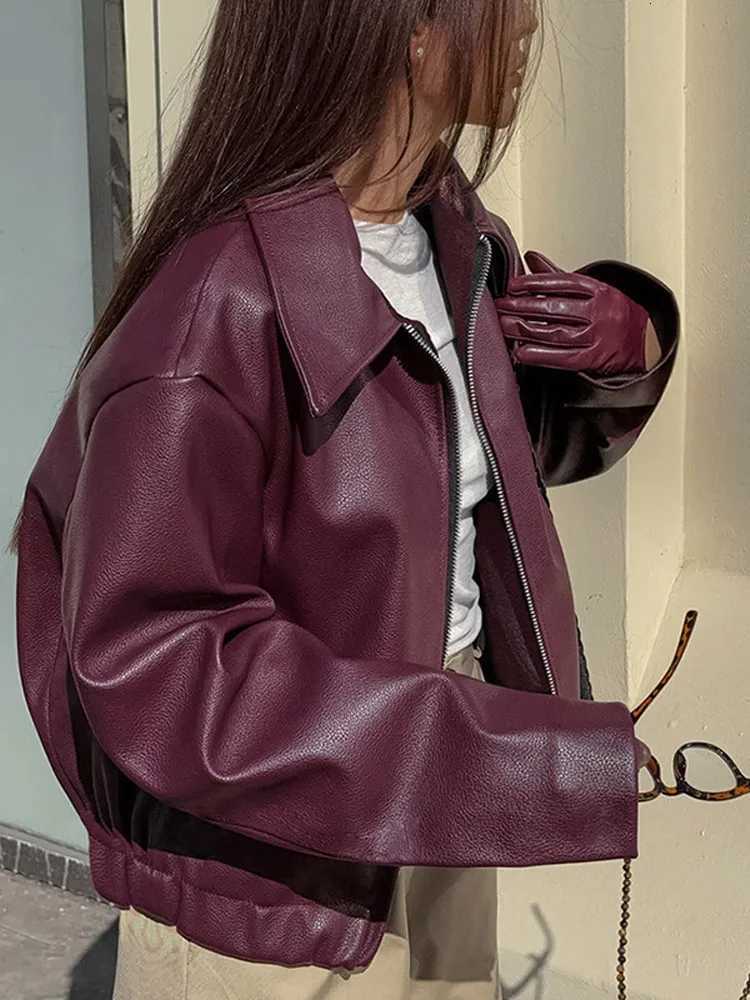 Motorcycle PU Leather Jacket Wine Red Lapel Loose Zipper Biker Leather Jacket Autumn Winter New Fashion Commute Womens CoatT251017