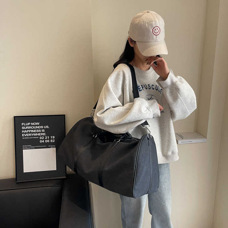 Trendy business travel bag, men's travel fitness bag, women's large capacity waterproof, personalized fashion, solid color luggage bag 25041