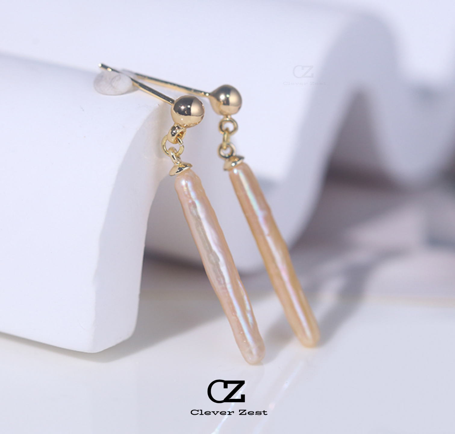 Natural Baroque Champagne-Colored Pearl Small Gold Bean Stud Earrings 14K Gold-Filled Fashionable Versatile Trendy Anniversary Gift Best Friend Gift