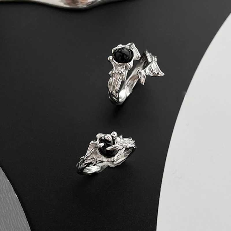 Gothic Irregular Gemstone Ring Aesthetic Girls Adjustable Black Stone Ring Womens Liquid Punk Ring Vintage Jewelry Accessories Z251017