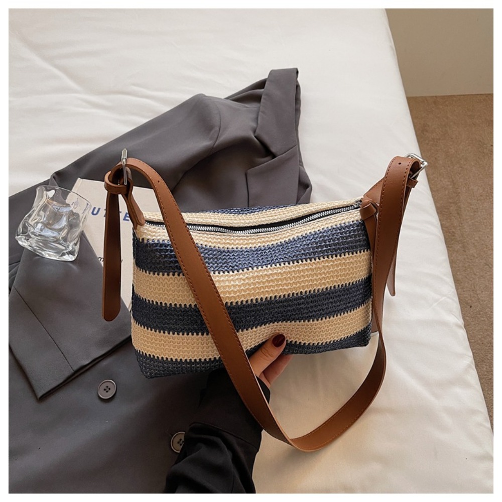 Versatile Bucket Bag with Bold Striping - Durable & Roomy Travel Companion