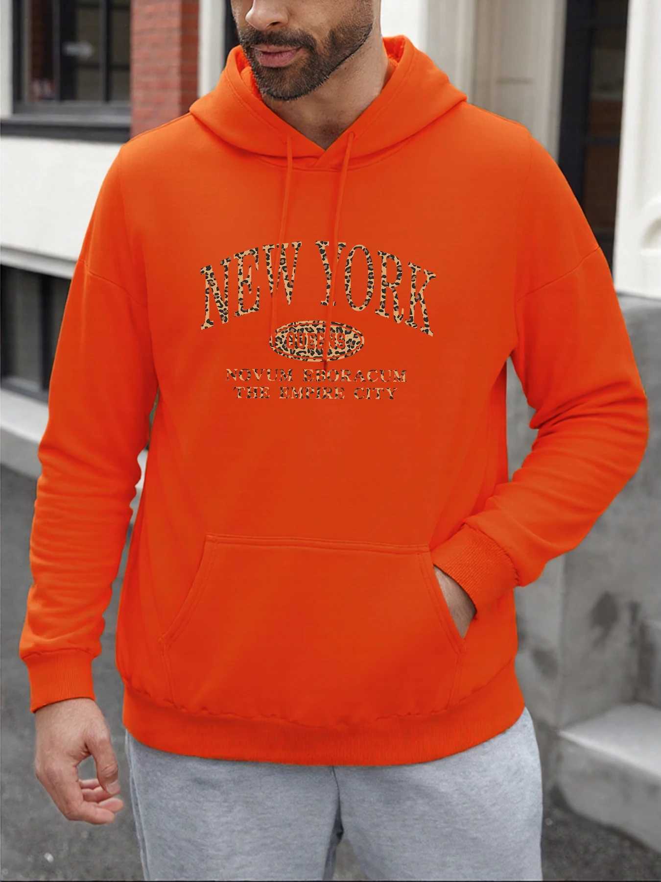 New York Queens City Printing Male Sweatshirt Hip Hop Colour Top Fleece Fashion Vintage Pullovers Unisex Loose Basics Clothing Z251017
