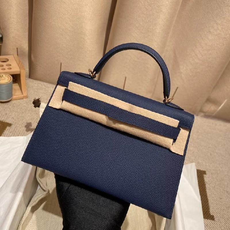 10a Luxury handbag designer womens shoulder bag crossbody bag French highquality Epsom leather 19cm genuine leather handmade daily fashion bag with box top mini bag