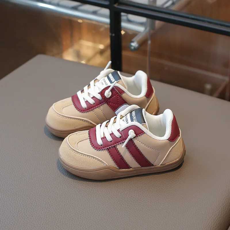 Spring Autumn Children Sneakers Girls Fashion Board Shoes Boys Antislip School Shoes Baby Warm Soft Kindergarten SneakersT251017