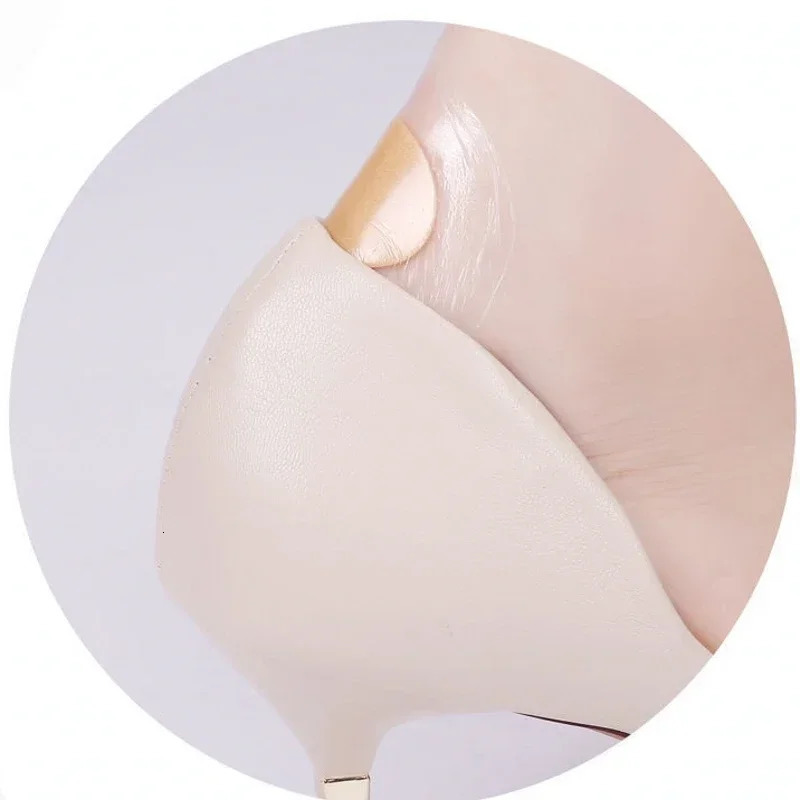 1050PCS Silicone Gel Shoes Stickers Pain Relief Patch Liner High Heel Sticker Feet Care Adhesive Hydrocolloid Pads Cushions 251011