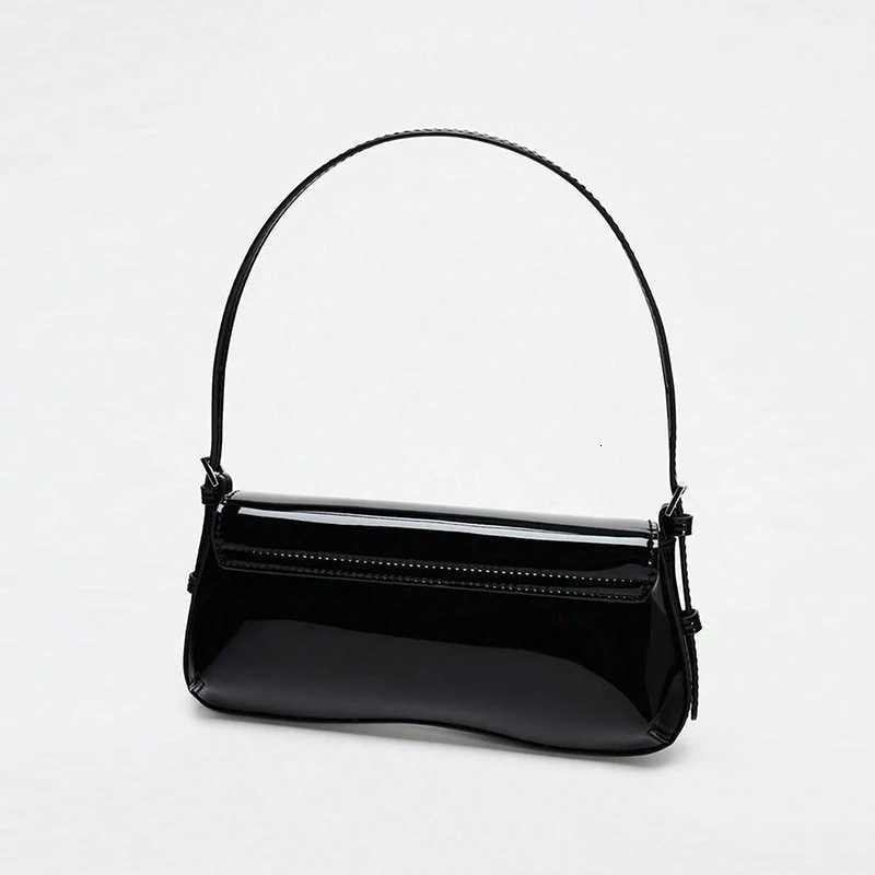 Classic fi style shoder bag fiable simple with persali exquisite pendant1 D251017