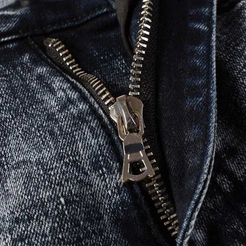 Mens Jeans Vintage Holes Trousers Rivet Patch Slim Skinny Ripped Jeans Casual Trendy Painted Distressed Denim Beggar Pants1 Y251105