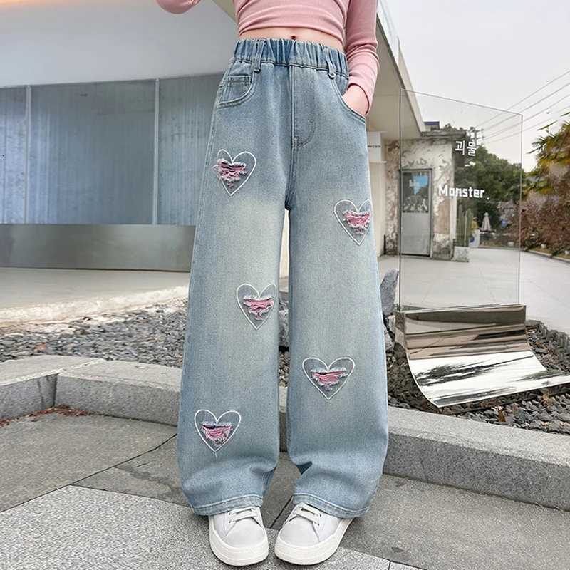 Teen Girls Denim Pants Spring Autumn New Heart Print Hole Wide Leg Pants For 5 6 8 10 12 14 Years Girls Stylish TrousersT251017